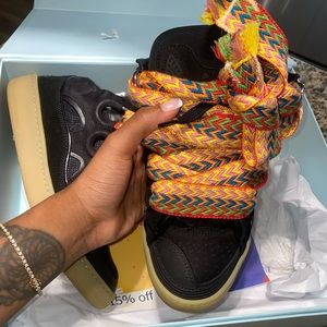 Lanvin Curb Sneaker Size 40, worn once, great condition. Fits 8.5/9, run small